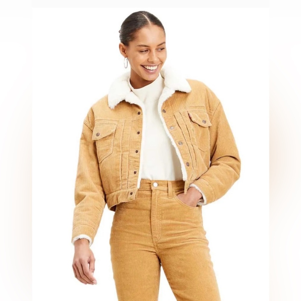 Cropped Levi’s jacket size small - Picture 7 of 7
